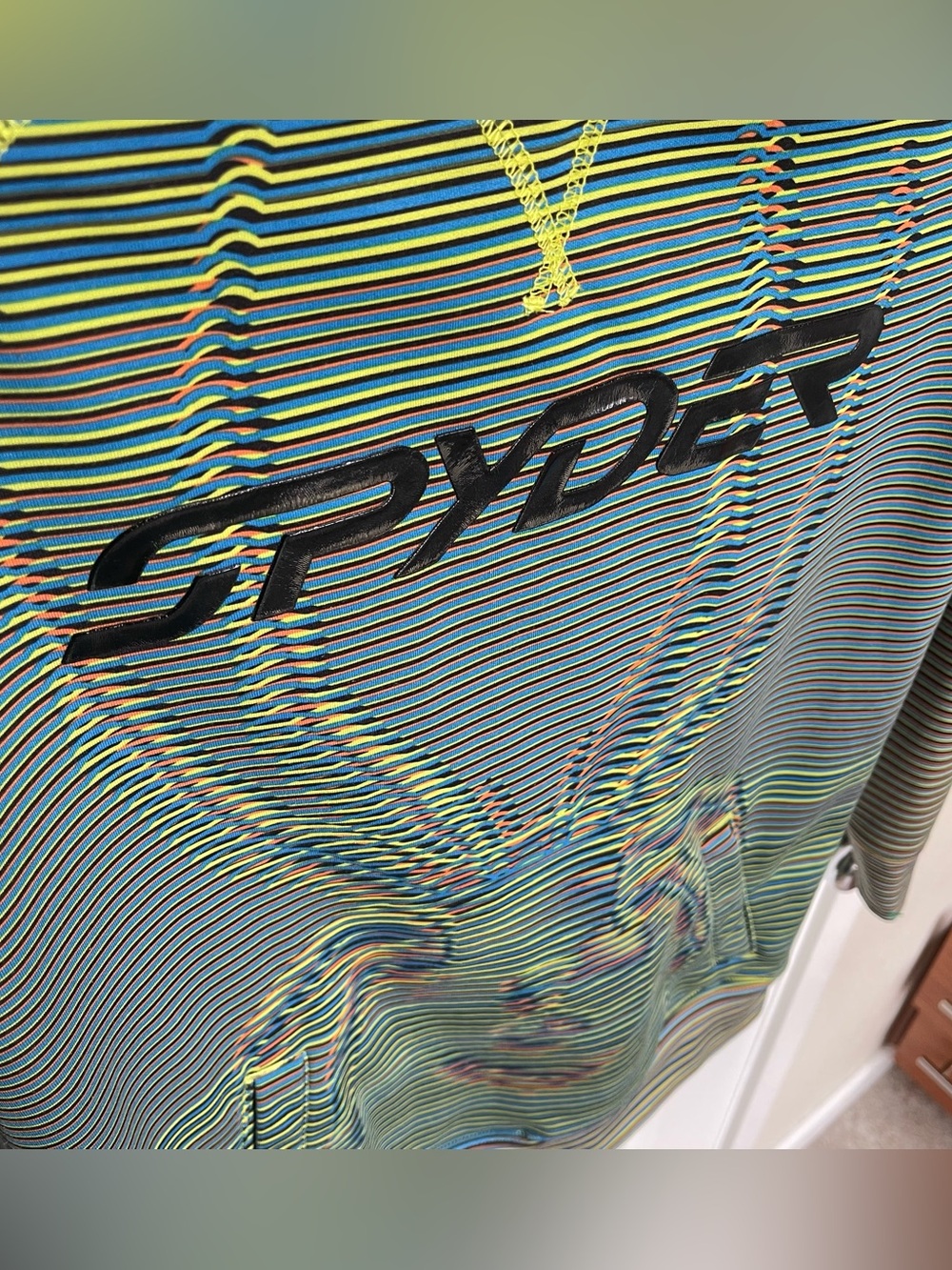 Spyder *rare* fitted Striped Performance Pullover Hoodie - Picture 6 of 11